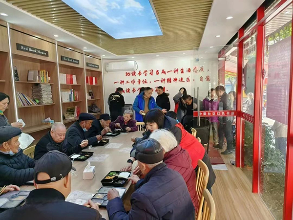  寧德霞浦：代表履職“吹哨報到” 基層民主根深葉茂
