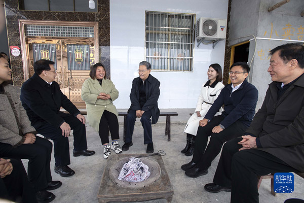  趙樂際在重慶調(diào)研時(shí)強(qiáng)調(diào) 堅(jiān)持黨的全面領(lǐng)導(dǎo) 立足人大職能定位 穩(wěn)中求進(jìn)推動(dòng)人大工作高質(zhì)量發(fā)展