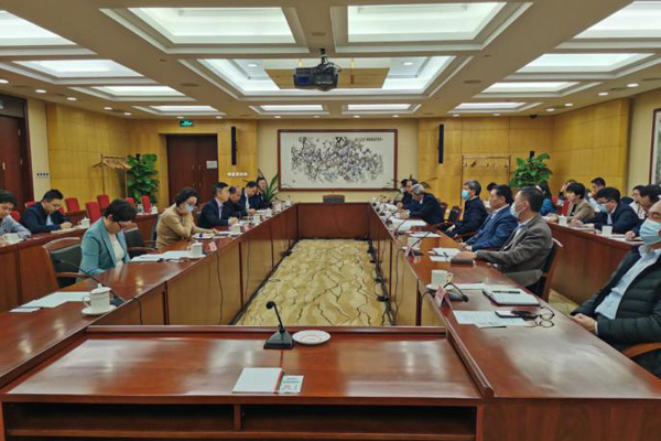  預算工委黨支部舉辦“走好中國特色社會主義金融發(fā)展之路、建設金融強國，加強財政政策和貨幣政策協(xié)調(diào)配合”專題講座