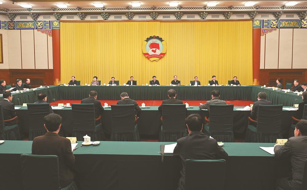 全國(guó)政協(xié)召開雙周協(xié)商座談會(huì) 圍繞“高水平共建西部陸海新通道”協(xié)商議政 王滬寧主持